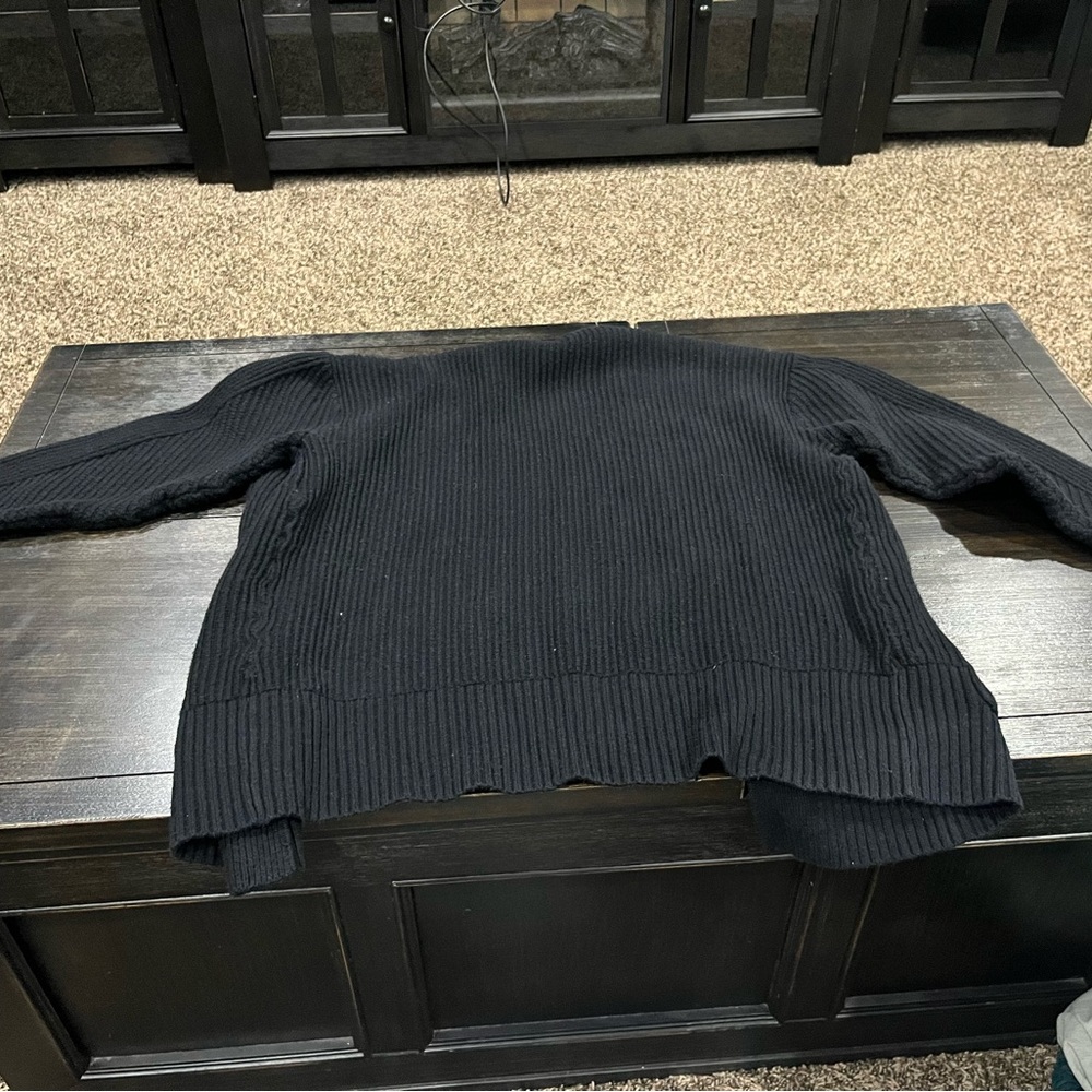 Cardigan - Picture 3 of 3